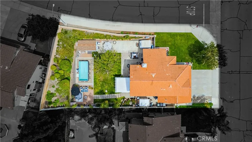 29385 N Lake Drive, Lake Elsinore, California 92530