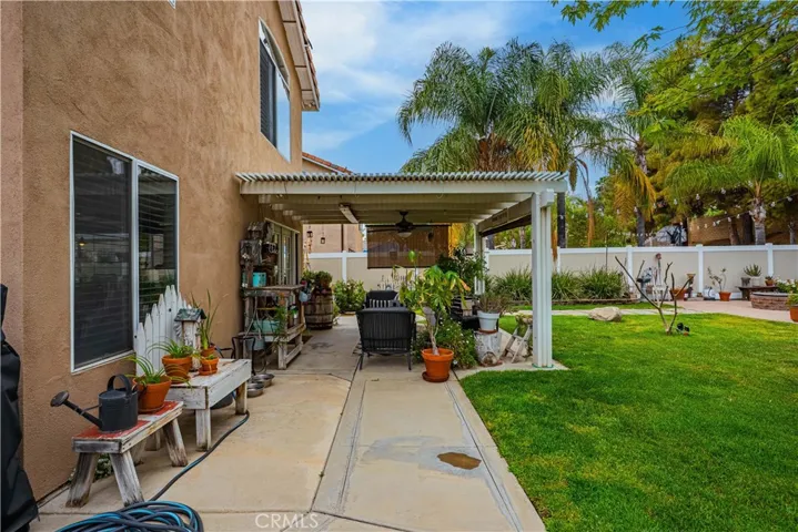 29385 N Lake Drive, Lake Elsinore, California 92530