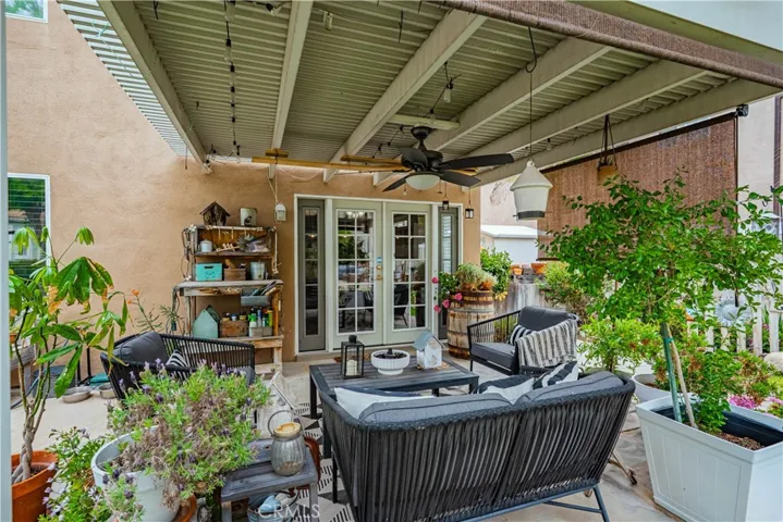 29385 N Lake Drive, Lake Elsinore, California 92530