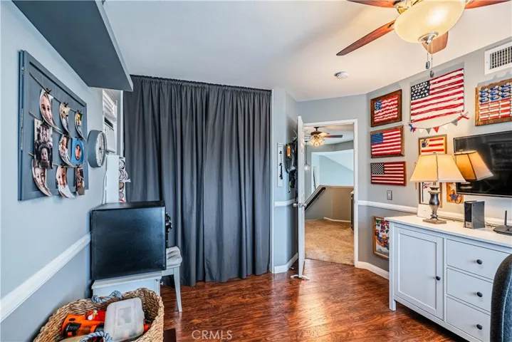 29385 N Lake Drive, Lake Elsinore, California 92530