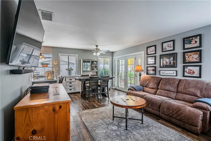 29385 N Lake Drive, Lake Elsinore, California 92530