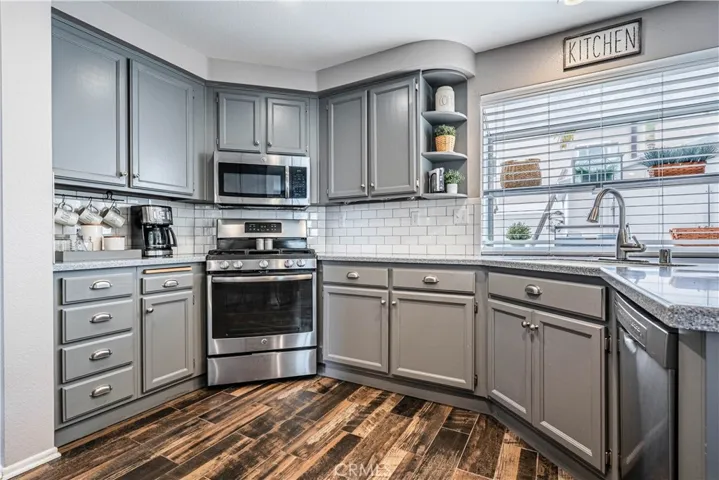 29385 N Lake Drive, Lake Elsinore, California 92530