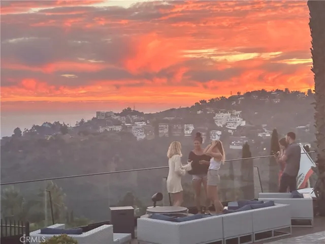 Gasp at the romantic ocean to city views