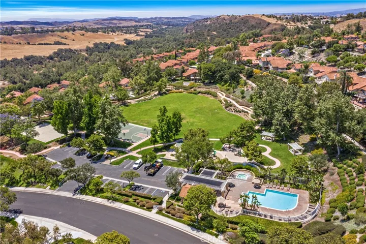 30 Calle Estero, Rancho Santa Margarita, California 92688