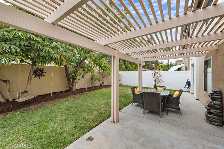 BACKYARD - SWING AND TREES