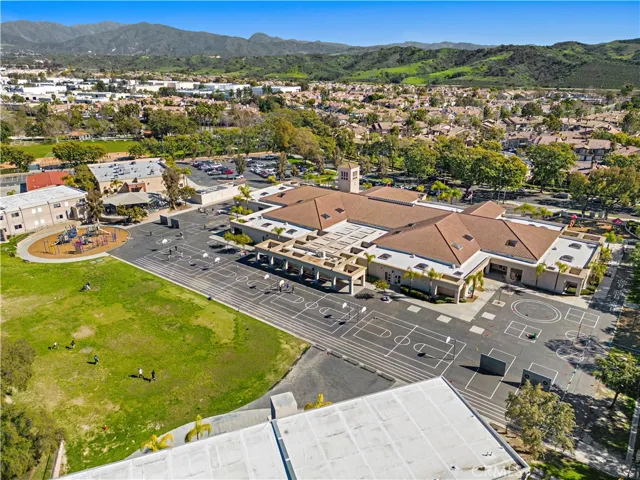30 Calle Estero, Rancho Santa Margarita, California 92688