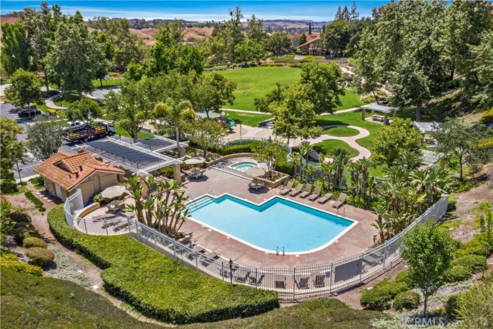 30 Calle Estero, Rancho Santa Margarita, California 92688