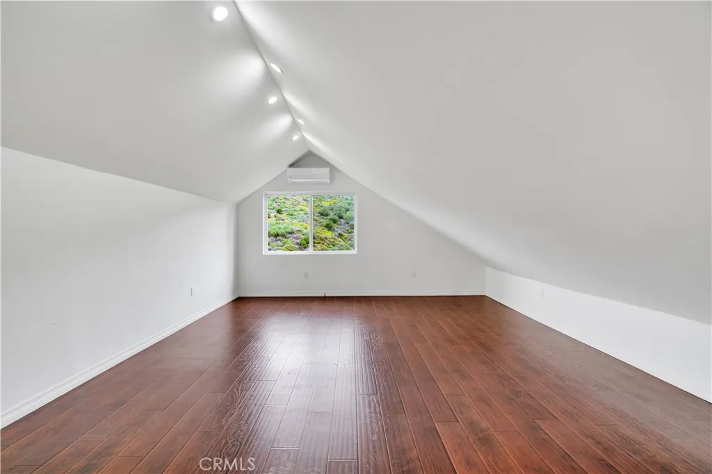 3564 Poppy Drive, Calabasas, California 91302 home-pic-22