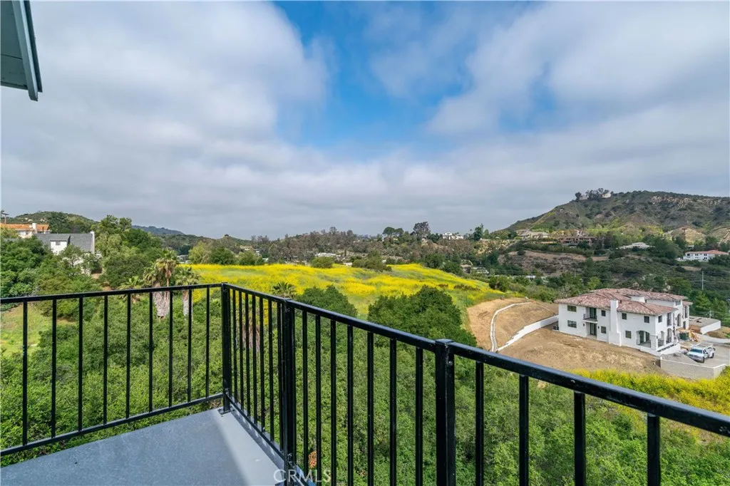 3564 Poppy Drive, Calabasas, California 91302 home-pic-13