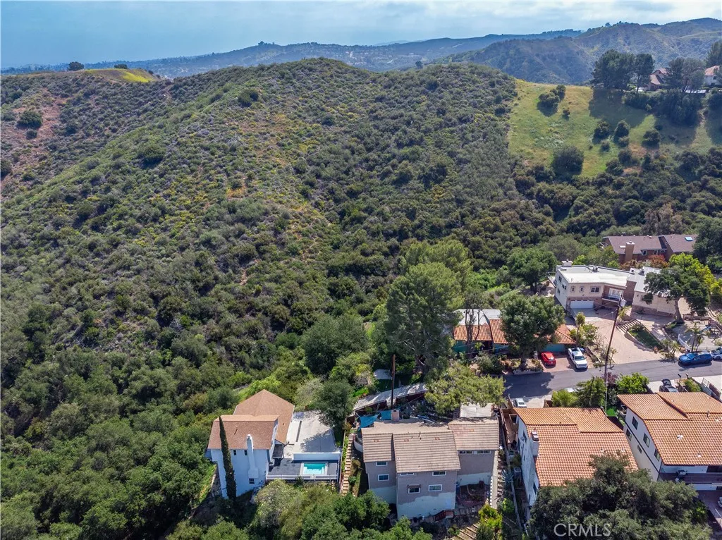3564 Poppy Drive, Calabasas, California 91302 home-pic-33