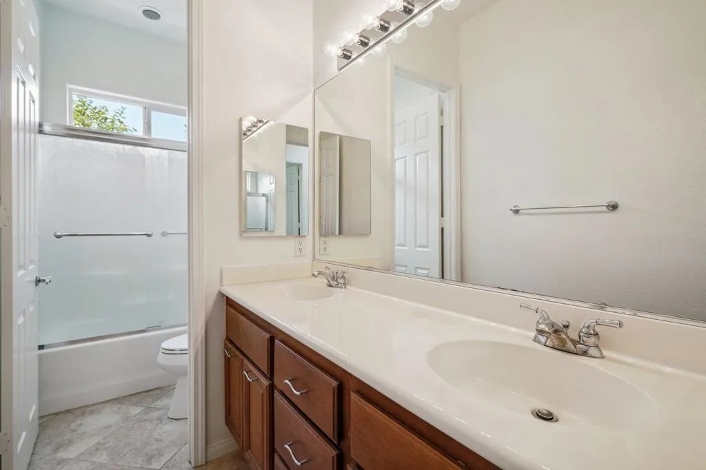 79843 Castille Drive, La Quinta, California 92253 home-pic-27