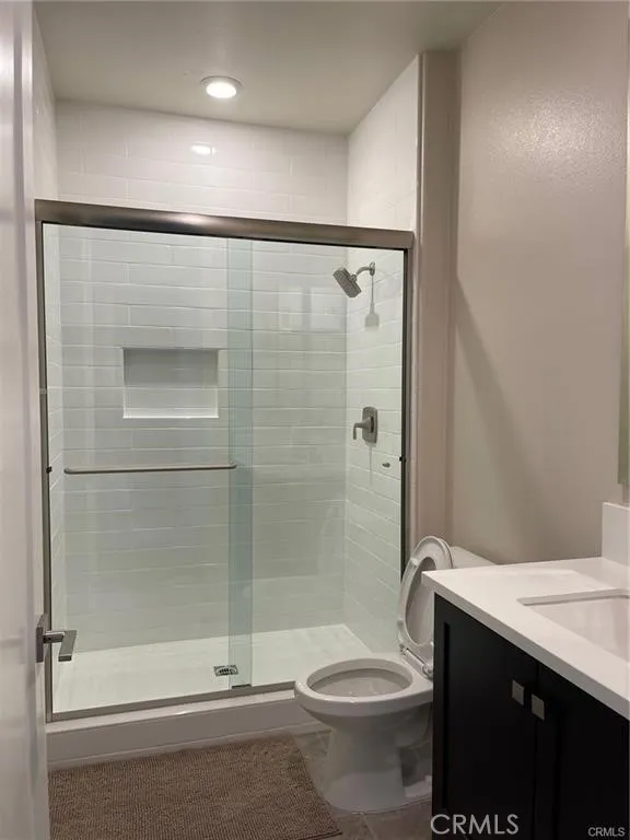 127 Swift, Irvine, California 92618 home-pic-14