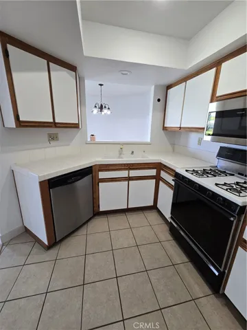 1057 S Dewcrest Drive, Anaheim, California 92808