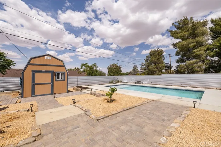7279 Balsa Avenue, Yucca Valley, California 92284