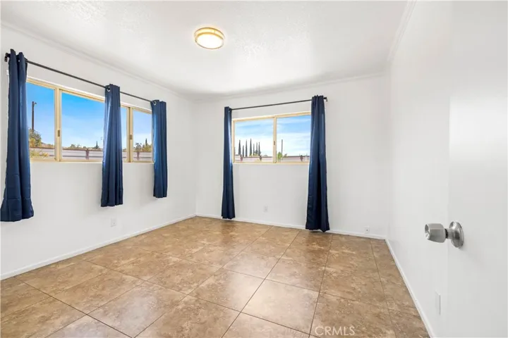 7279 Balsa Avenue, Yucca Valley, California 92284