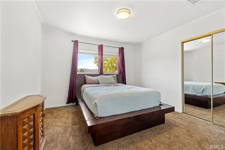 7279 Balsa Avenue, Yucca Valley, California 92284