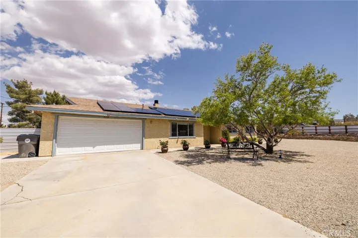 7279 Balsa Avenue, Yucca Valley, California 92284