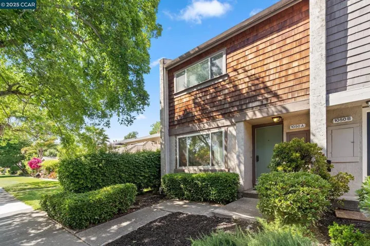 1050 Mohr Ln A, Concord, California 94518