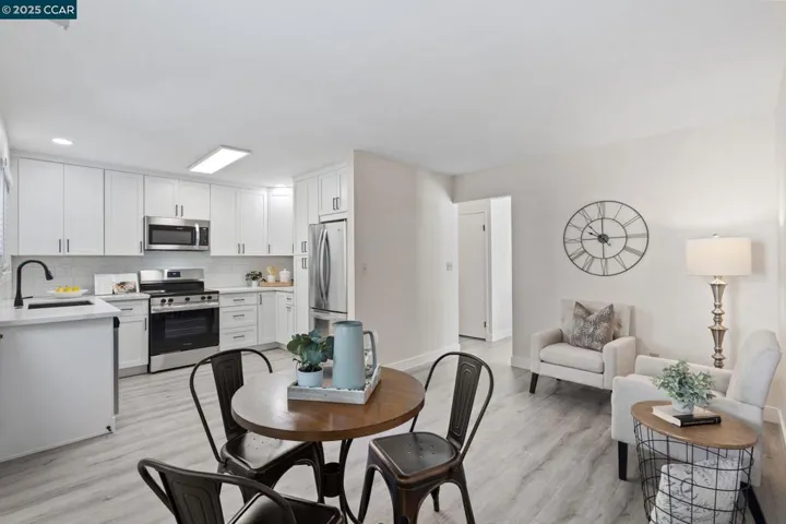 1050 Mohr Ln A, Concord, California 94518