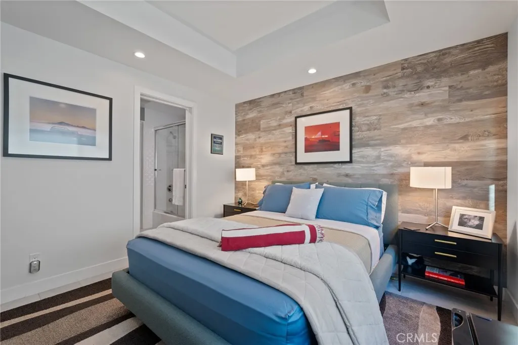 1074 7th Street 2, Hermosa Beach, California 90254 home-pic-3