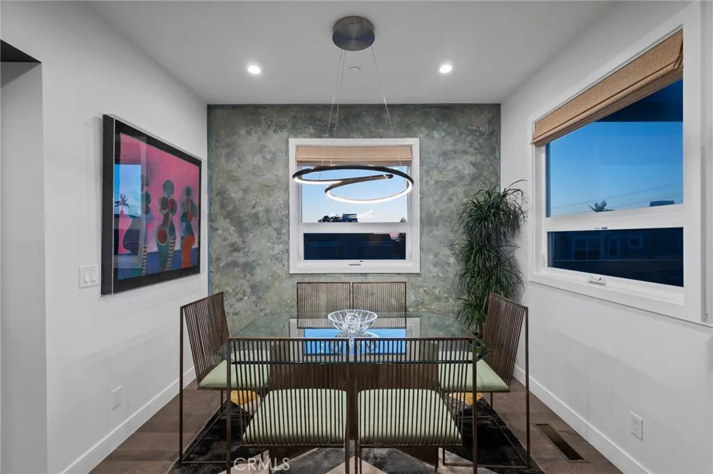 1074 7th Street 2, Hermosa Beach, California 90254 home-pic-32