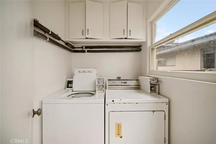 community laundry