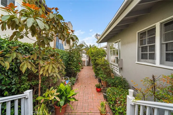 227 Avenida Santa Barbara, San Clemente, California 92672
