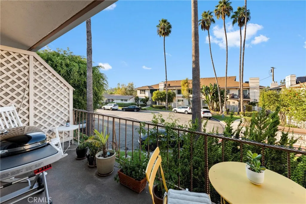 1354 Shadow Lane D, Fullerton, California 92831 home-pic-11