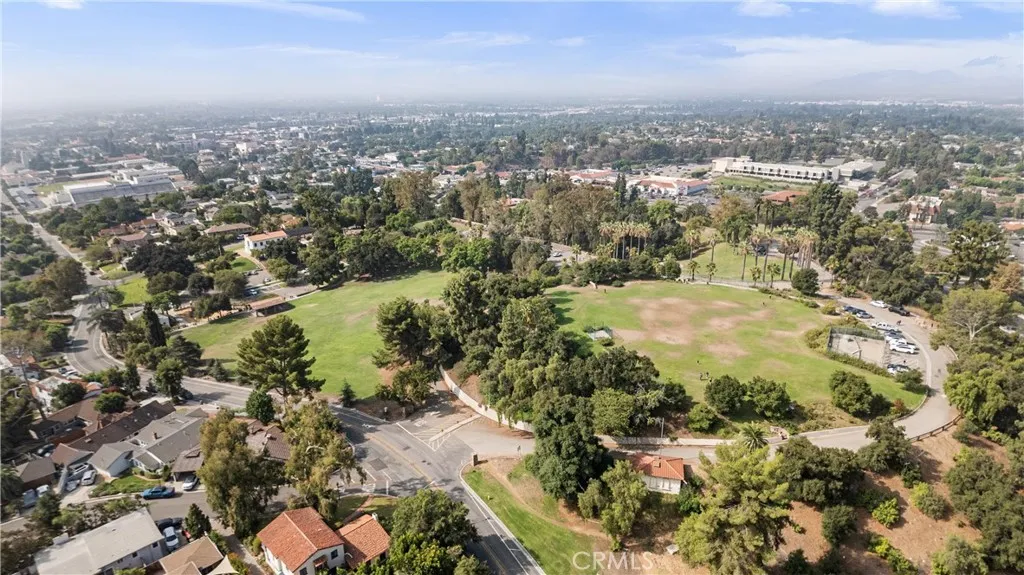 1354 Shadow Lane D, Fullerton, California 92831 home-pic-31
