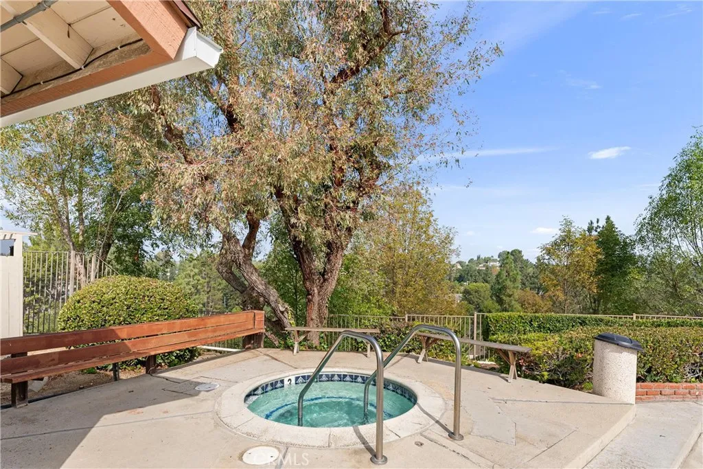 1354 Shadow Lane D, Fullerton, California 92831 home-pic-29