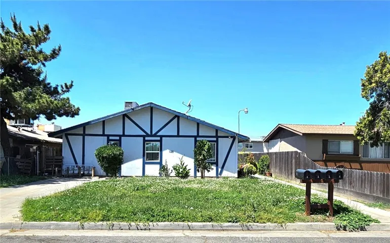 128 Park Street, Madera, California 93637