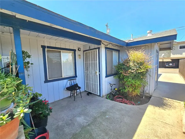 128 Park Street, Madera, California 93637