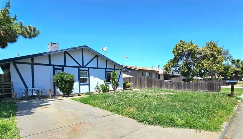 128 Park Street, Madera, California 93637