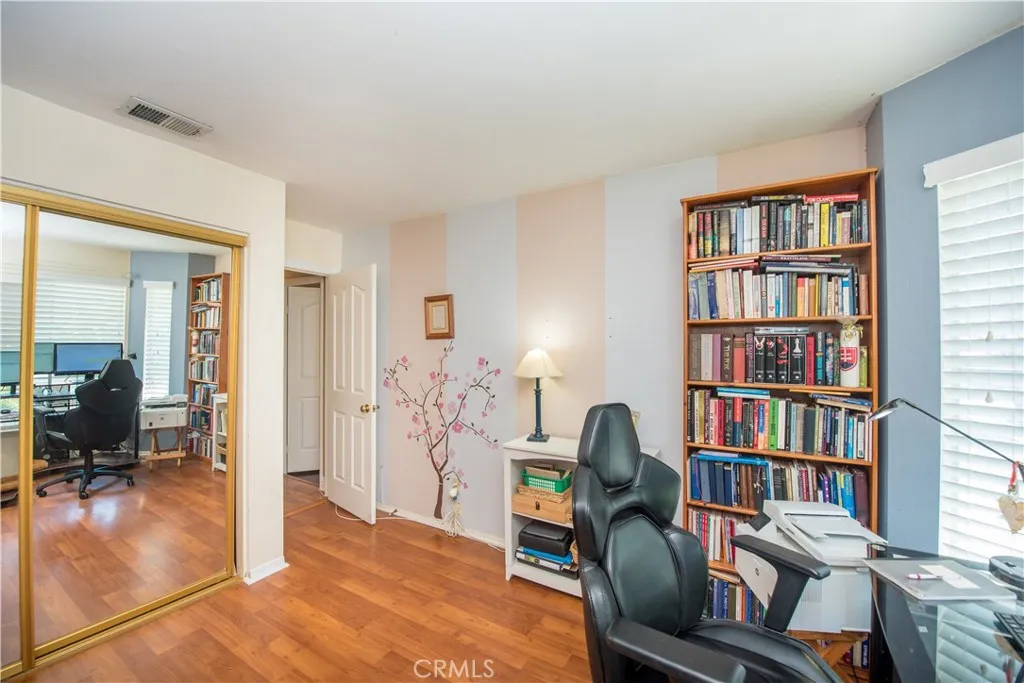 3251 Mountainside Drive, Corona, California 92882 home-pic-26