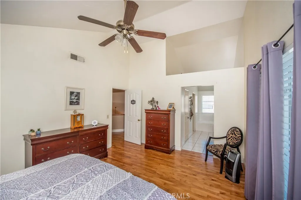 3251 Mountainside Drive, Corona, California 92882 home-pic-14