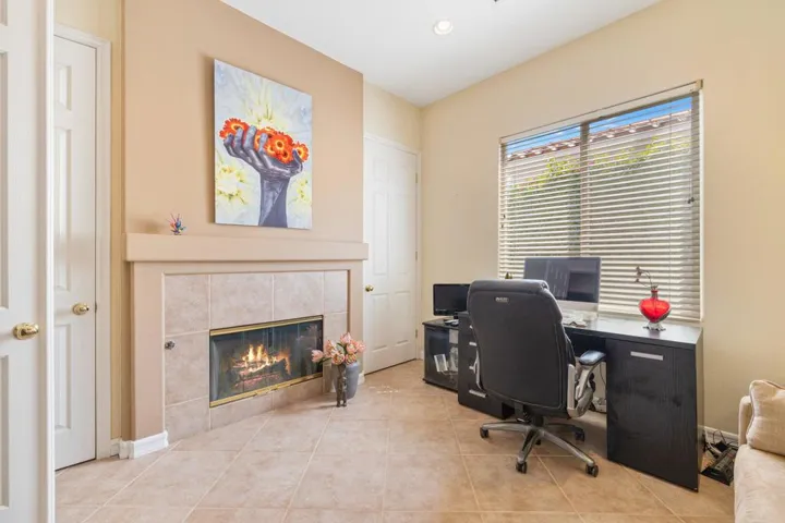 63-web-or-mls-2H8A3516