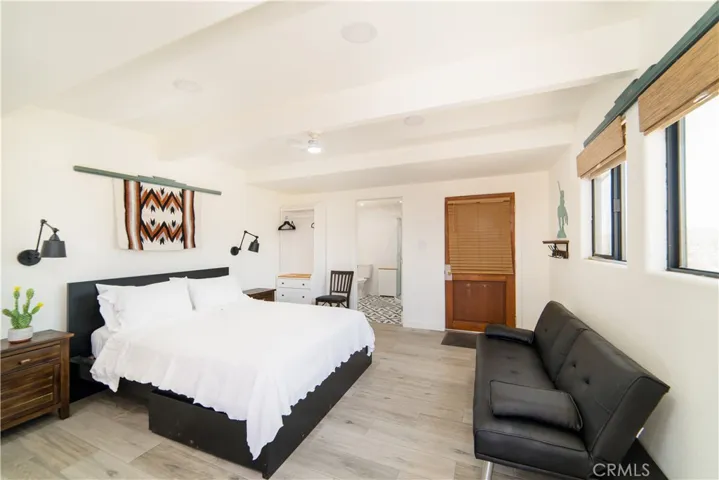 4960 Shoshone Valley, 29 Palms, California 92277