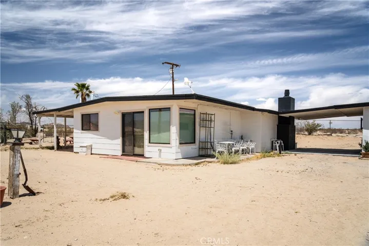 4960 Shoshone Valley, 29 Palms, California 92277