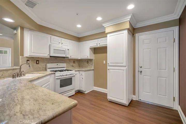 123 Valley View Terrace, Mission Viejo, California 92692