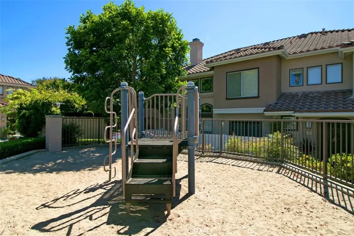 123 Valley View Terrace, Mission Viejo, California 92692