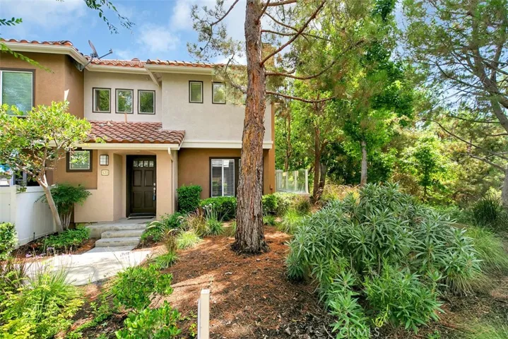 123 Valley View Terrace, Mission Viejo, California 92692