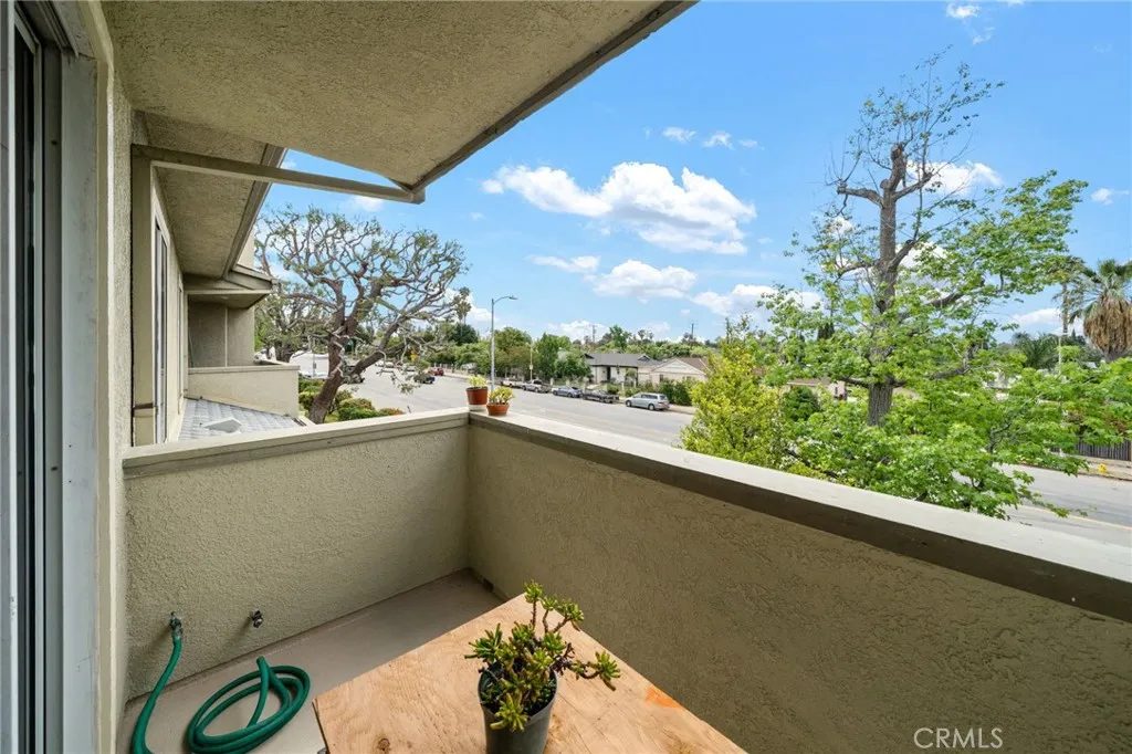 15796 Midwood Drive 6, Granada Hills, California 91344 home-pic-15