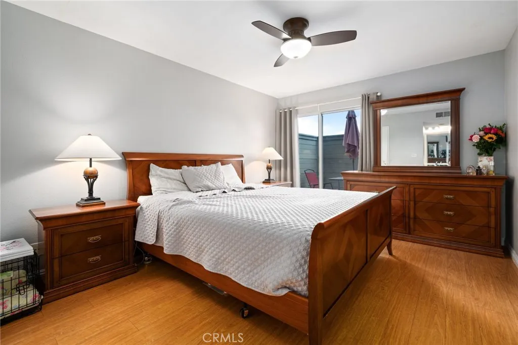 15796 Midwood Drive 6, Granada Hills, California 91344 home-pic-21