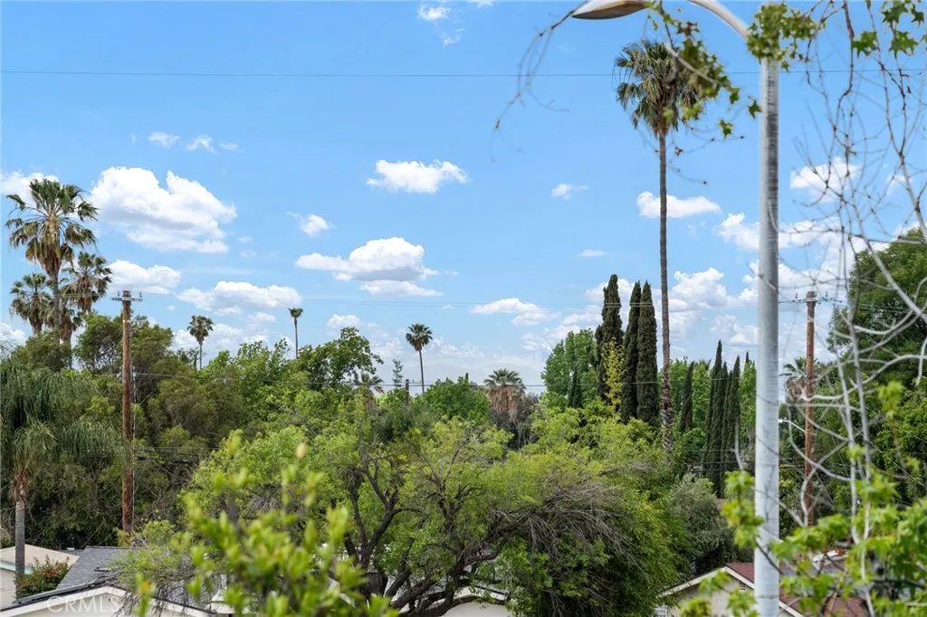 15796 Midwood Drive 6, Granada Hills, California 91344 home-pic-16