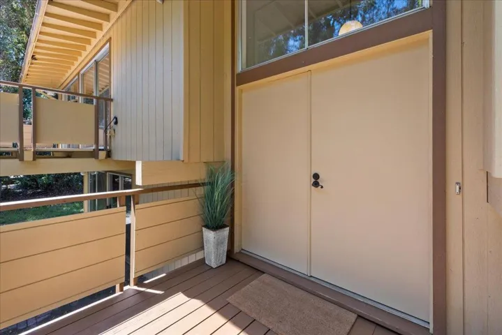 26388 Ginny Lane, Los Altos Hills, California 94022