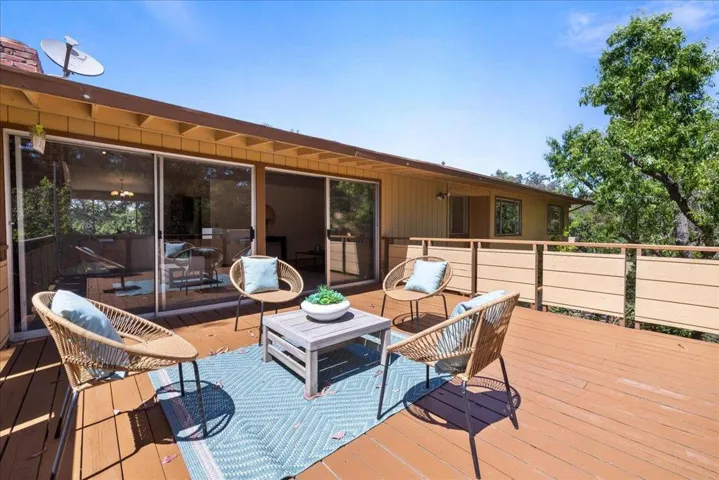 26388 Ginny Lane, Los Altos Hills, California 94022