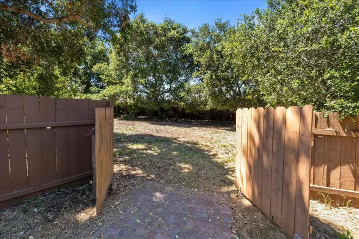 26388 Ginny Lane, Los Altos Hills, California 94022