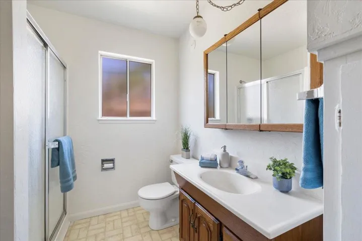26388 Ginny Lane, Los Altos Hills, California 94022