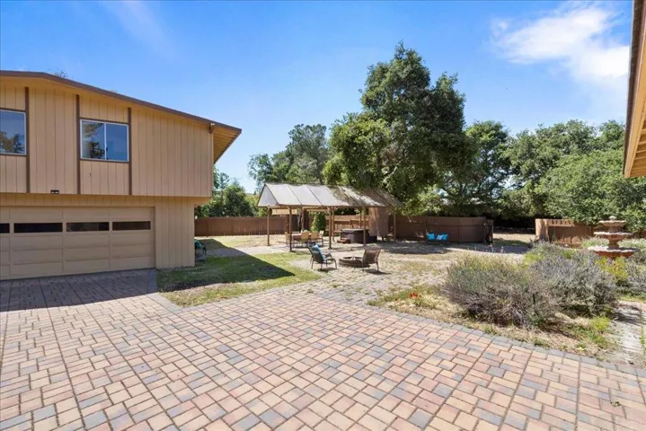 26388 Ginny Lane, Los Altos Hills, California 94022