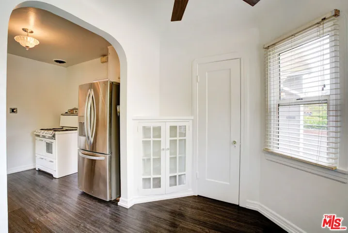 10372 Tennessee Avenue, Los Angeles, California 90064